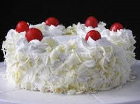 White Forest Cake 1Kg