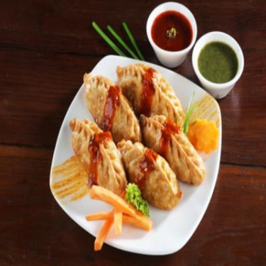 Pui Darjeeling Fried Momo