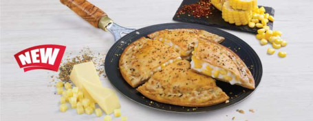 Porumb N Cheese Paratha Pizza