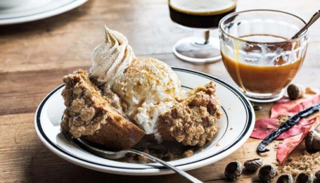 Pumpkin Muffin Sundae