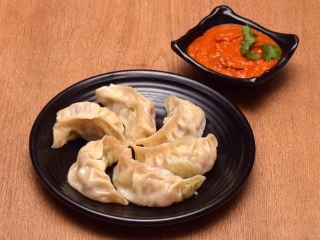 Veg Momos (6 Buc)