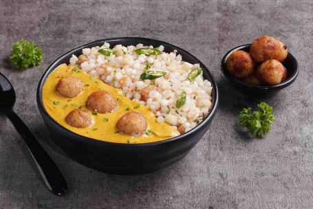 Bol Cu ​​Curry Sabudana Khichdi Kofta