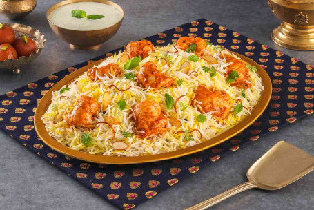 Murgh Tikka Chicken Tikka Biryani Serves 4-5)