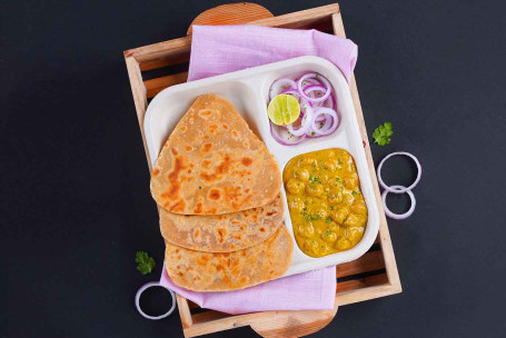 Chole Cu Paratha Lunchbox