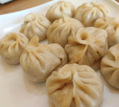 Momos De Legume Aburite [8 Bucăți]