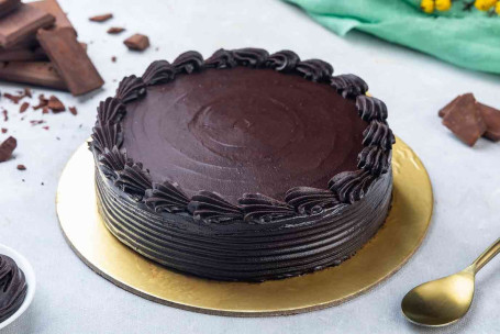 Chocolate Truffle Cake (Half Kg) (Eggless)