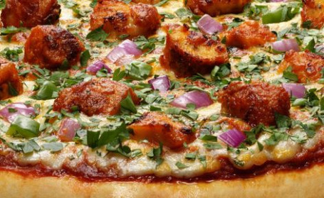 6 Paneer Tikka Pizza