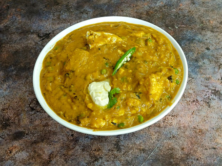 Shaahi Paneer (Kaju Gravy)