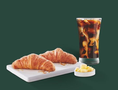 Tall Vanilla Sweet Cream Cold Brew Cu Unt Croissant Cu Unt