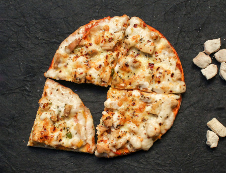 Chicken Italian Pizza. (6