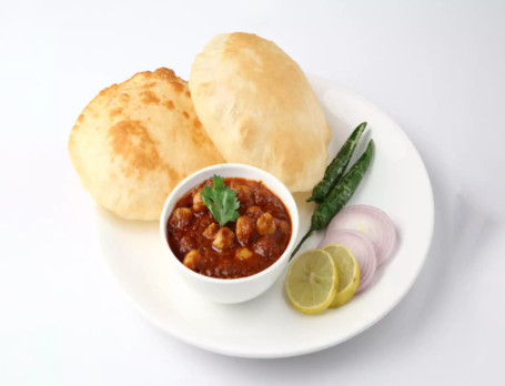 Punjabi Chole Bhature [2Pcs]