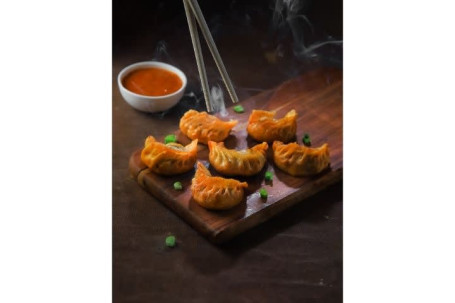 Paneer Momos Prajit (6 Buc)