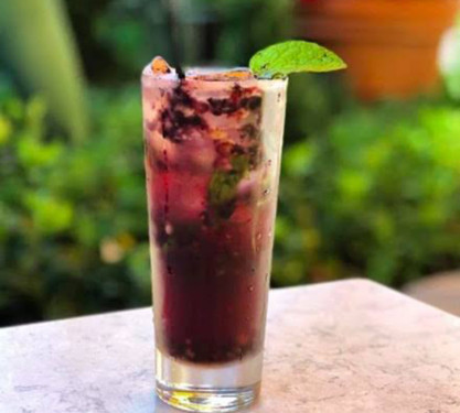 Kala Khatta Mojito