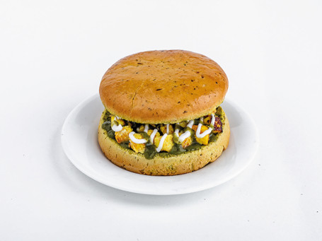 Tandoori Paneer Bun