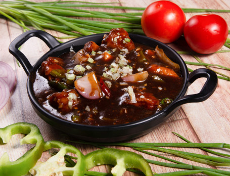 Classic Chilli Chicken In Gravy 8 Pieces