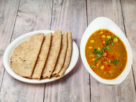 Plain Phulke 4 Pc With Chana Masala