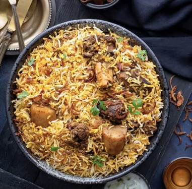 Mutton Biryani (2Pc,2Egg,2Potato,1Kg Container)