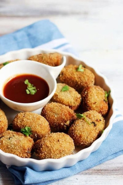 Nuggets With Dip