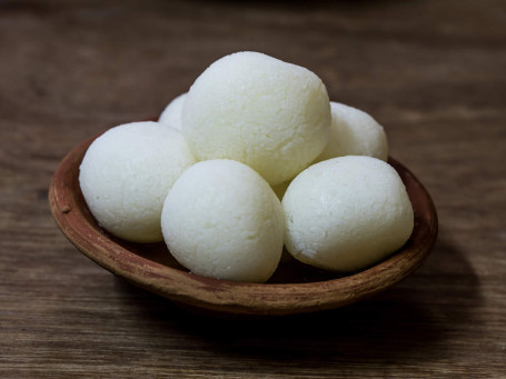 Big Rasgulla (3 Pcs)