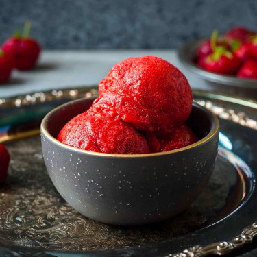 Sorbet De Capsuni