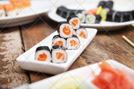 Salmon Maki