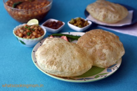 Chhole Bhature