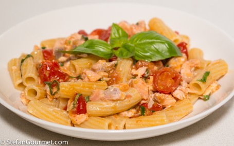 Rigatoni Salmone