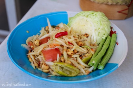 Salată De Papayă Verde