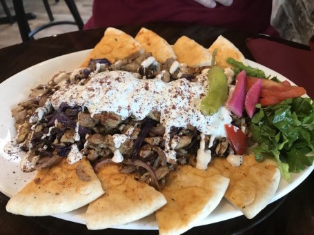 Cutia Gyros