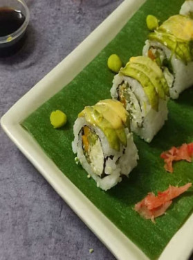 Avocado Maki 4 Pcs