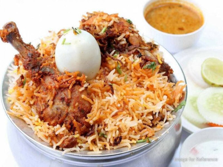 Special Kolkata Chicken Biryani Salad