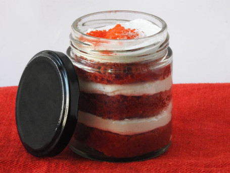 Red Velvet Jar Cake (200 Ml)