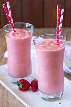 Straw Berry Milk Shake