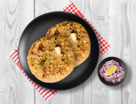 Chicken Kheema Paratha 1 Pc