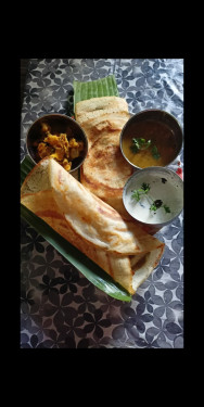 2 Pieces Masala Dosa