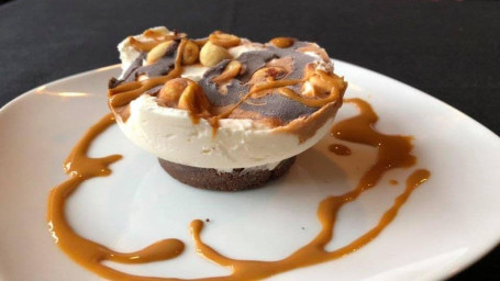 Gluten Free Keto Snickers Cheesecake