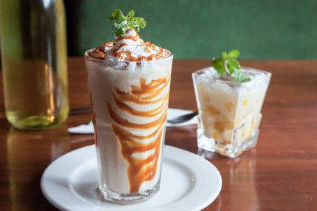 Caramel Peanut Shake