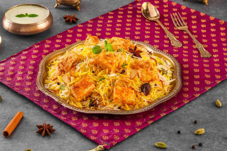 Zaikedaar Paneer Paneer Dum Biryani, Servește 1)