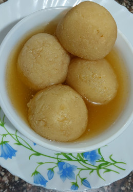 Nolengur Rosogolla