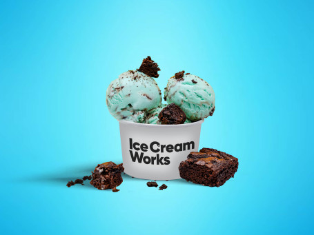 Minty Crispy Chocolate Ice Cream