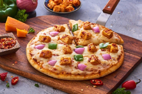 8 Paneer Peri Peri Pizza