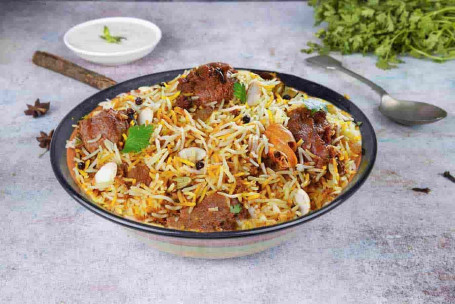 Lucknowi Mutton Dum Biryani (Dezosat) (Servește 1)