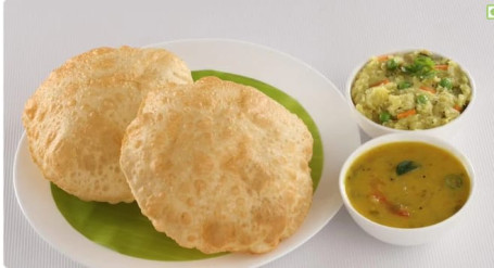 Poori (2 Nos) With Potato Masala