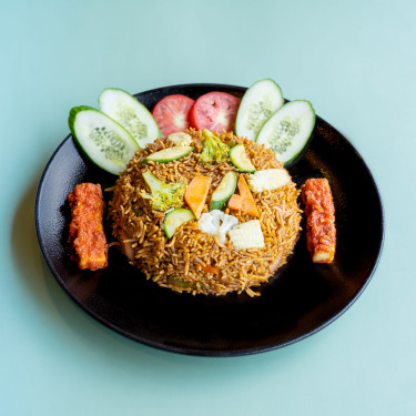 Veg Nasi Goreng With Fried Crackers