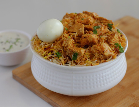 Chicken Biryani Boneless Full Serves 1-2)