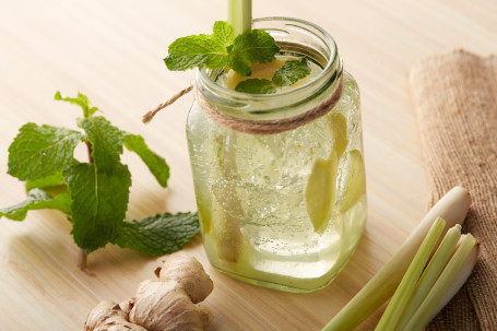 Fresh Lime Juice (Mint)