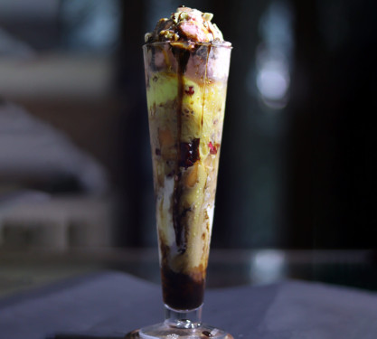 Authentic Royal Fruit Falooda