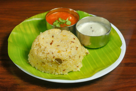 Ven Pongal Serve