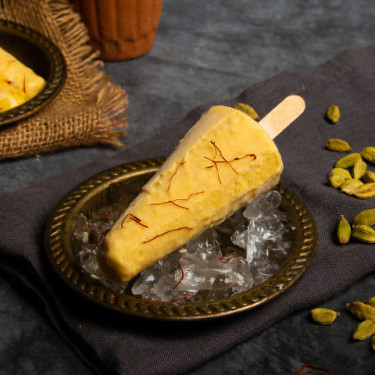 Elaichi Kesar Kulfi