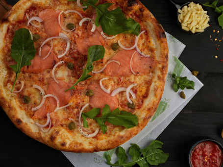 9 Smoked Salmon Onion Pizza